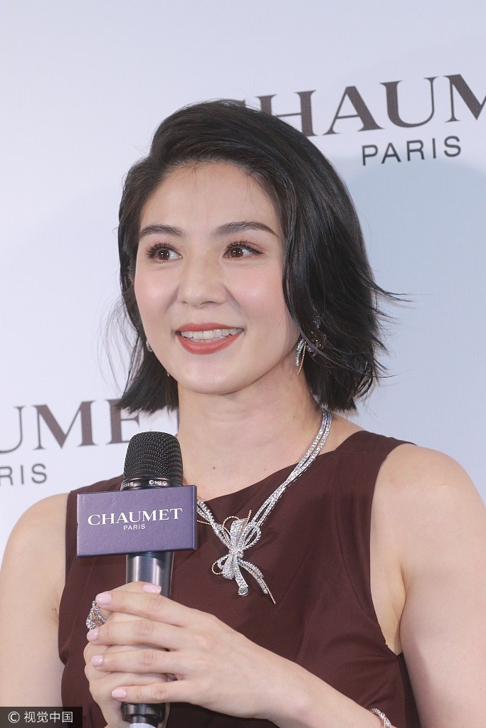 杨采妮产后首公开亮相 珠圆玉润胖了不少图4_活动现场